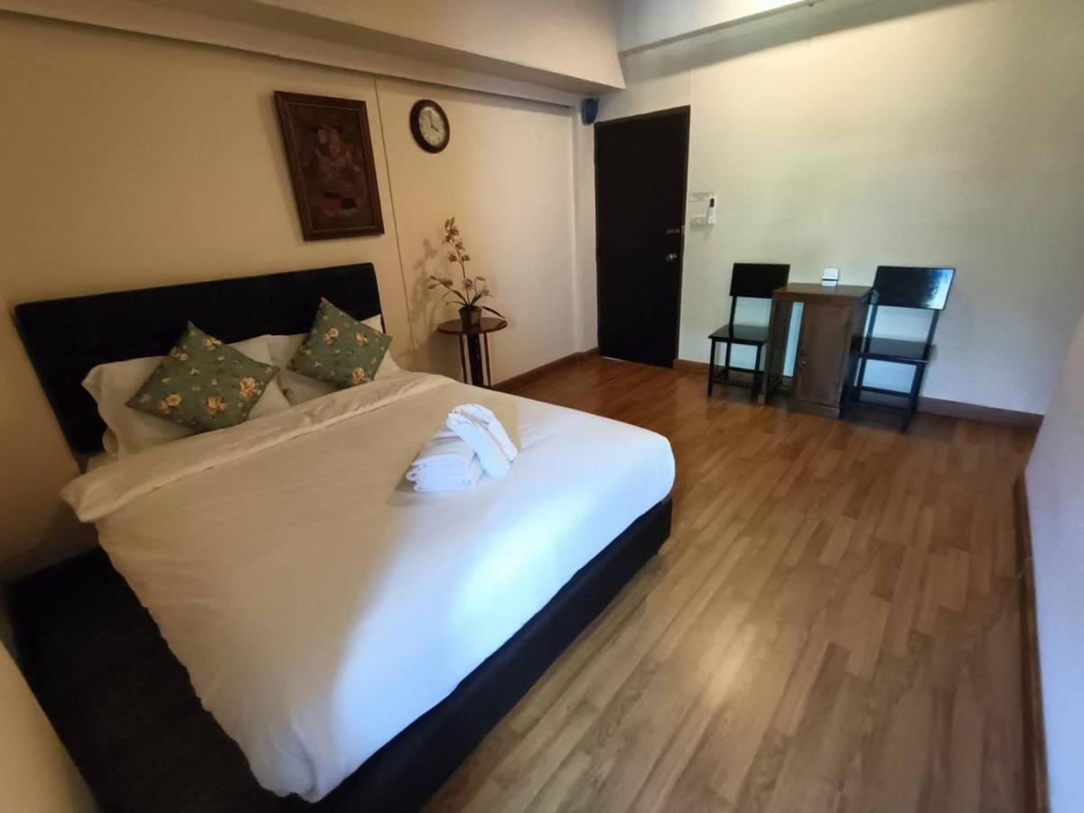 Auberge de jeunesse Soft Night Barzaar à Chiang Mai Extérieur photo
