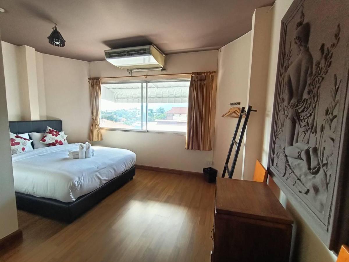 Auberge de jeunesse Soft Night Barzaar à Chiang Mai Extérieur photo