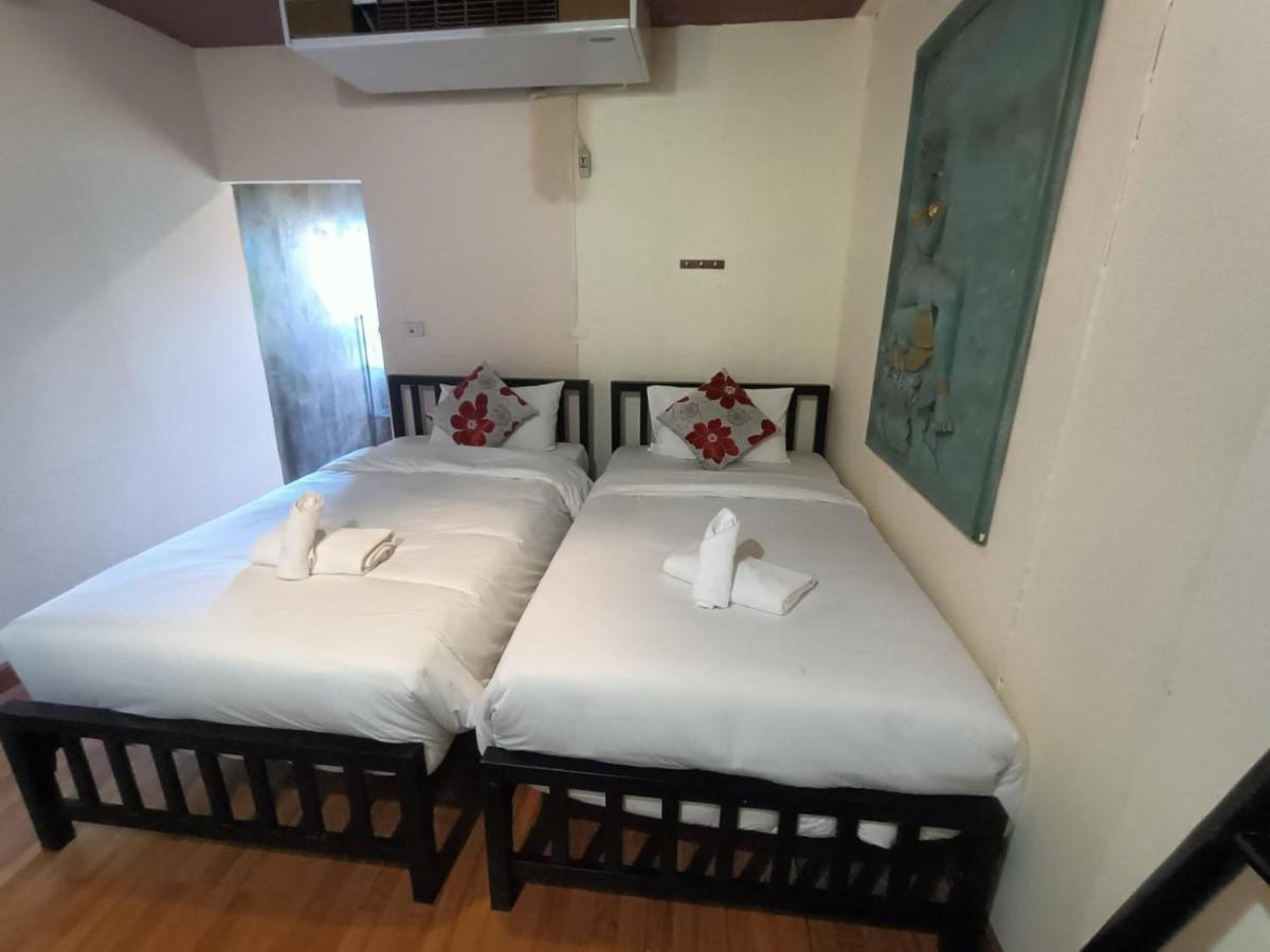 Auberge de jeunesse Soft Night Barzaar à Chiang Mai Extérieur photo