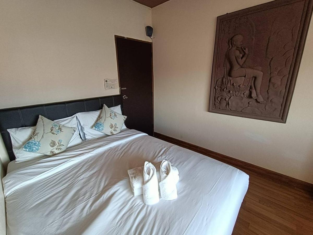 Auberge de jeunesse Soft Night Barzaar à Chiang Mai Extérieur photo