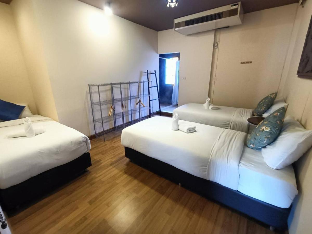 Auberge de jeunesse Soft Night Barzaar à Chiang Mai Extérieur photo